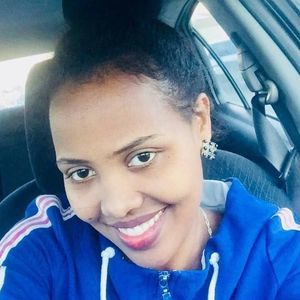 Meet your Posher, Besa